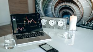 Ampliação do horário de negociação. Foto: Pexels