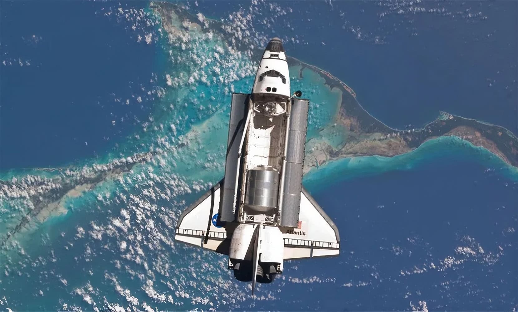 onibus espacial atlantis