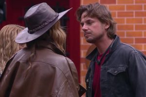 Daniel Erthal alfineta Ana Bruna por colocá-lo na Baia em 'A Fazenda 18'