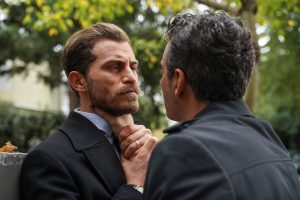Mert e Volkan se estranham