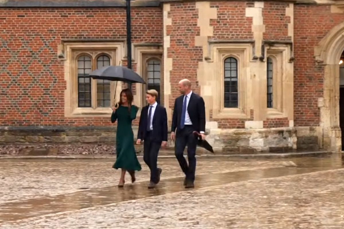 Kate Middleton e Príncipe William acompanham George ao Eton College